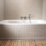 Бордюры делают ванную более элегантной