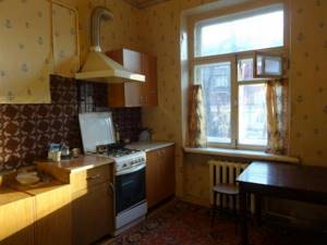 Ванная комната в «Сталинке» - фото дизайна ванны в сталинском доме